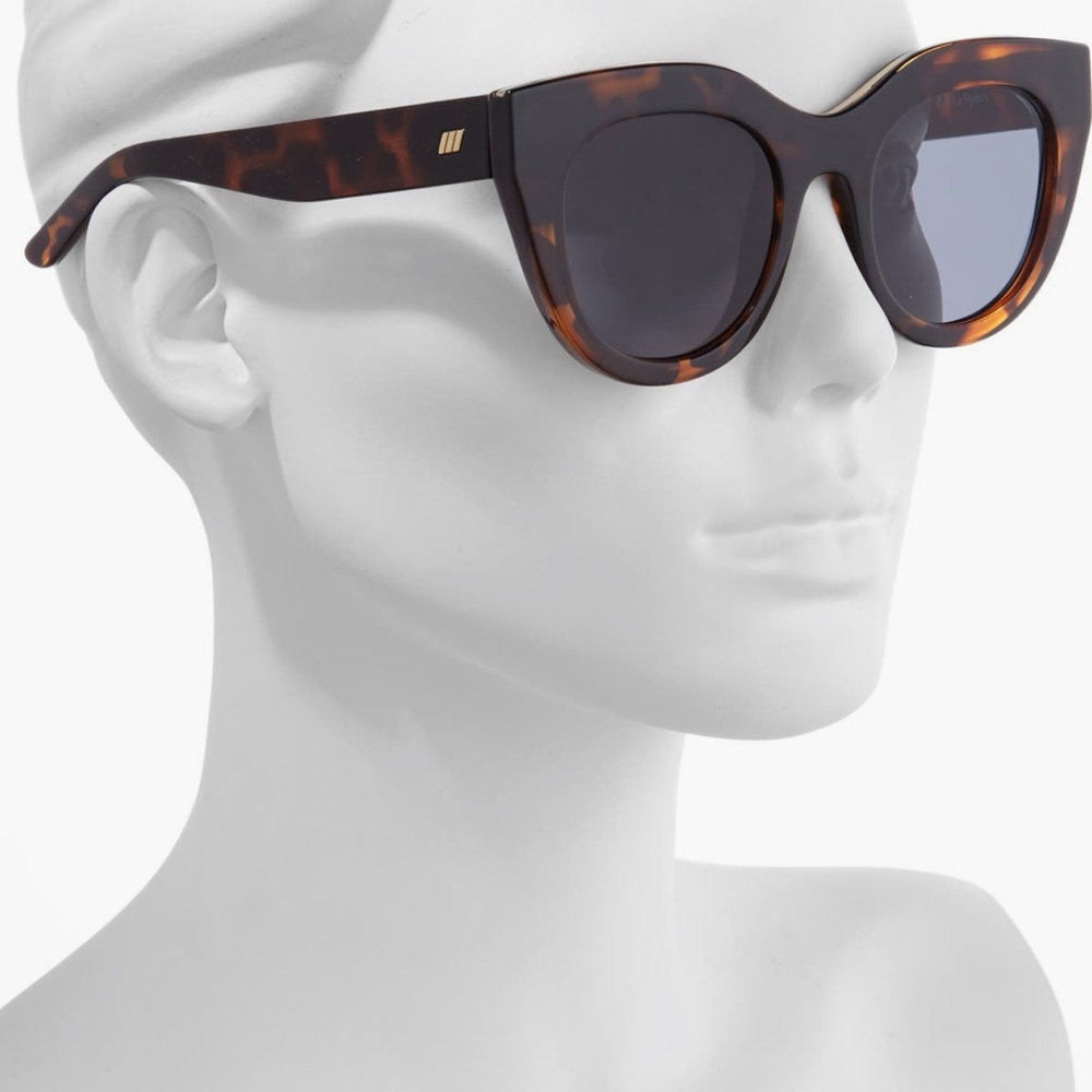 Le Specs
Air Heart 51mm Sunglasses